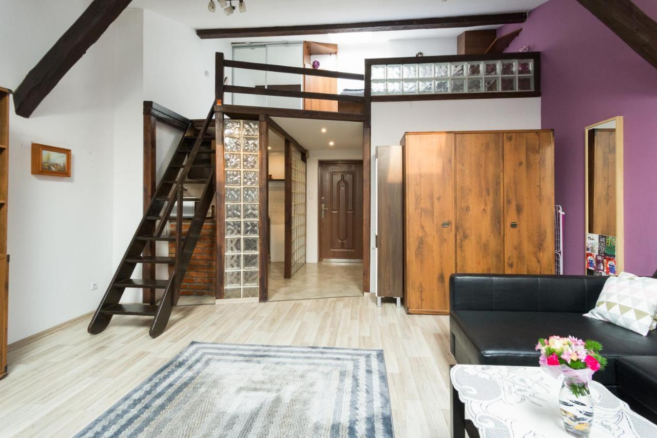 Апартаменти Gorgeous Loft In Perfect Location! Краків Екстер'єр фото