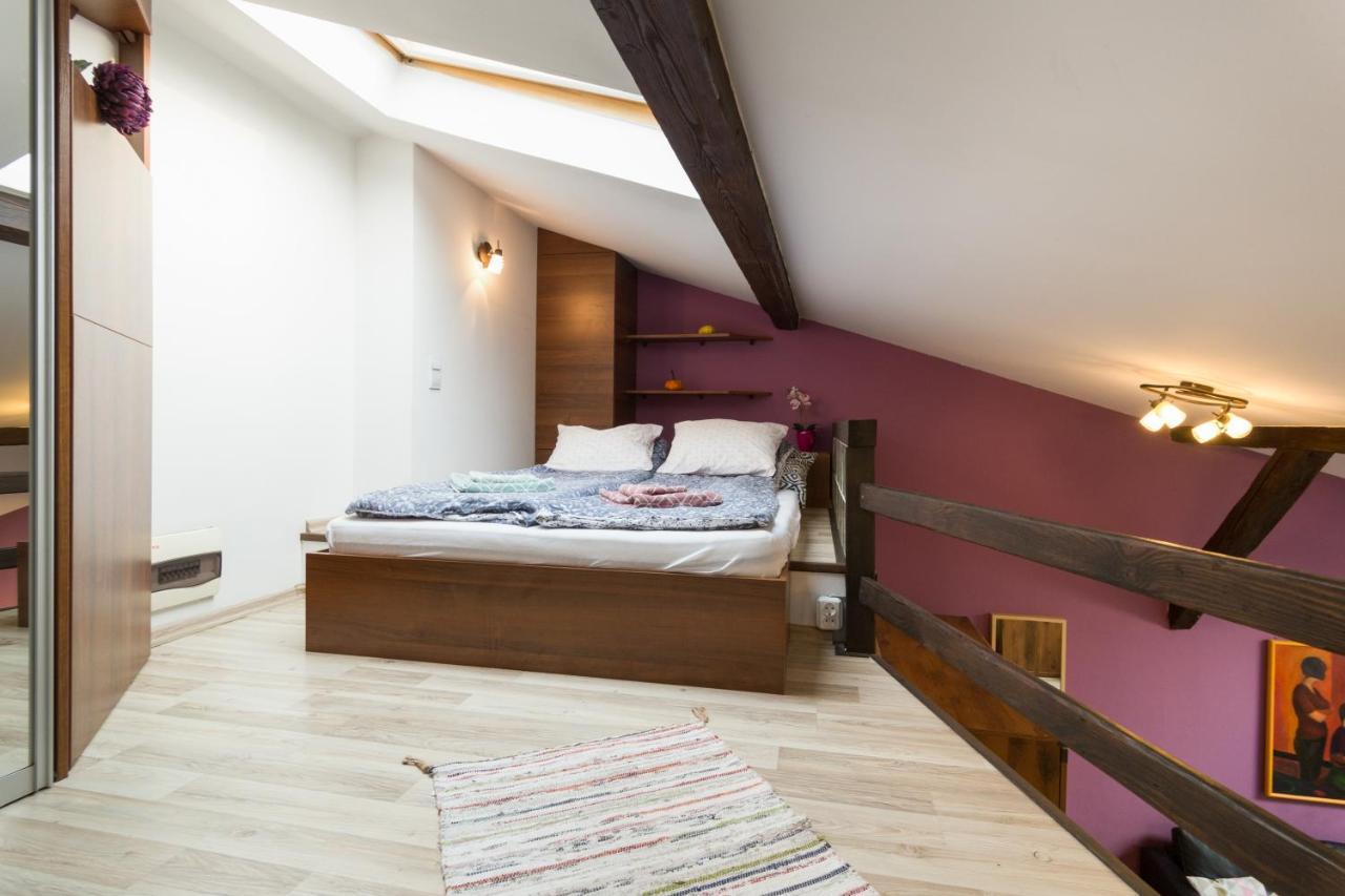 Апартаменти Gorgeous Loft In Perfect Location! Краків Екстер'єр фото
